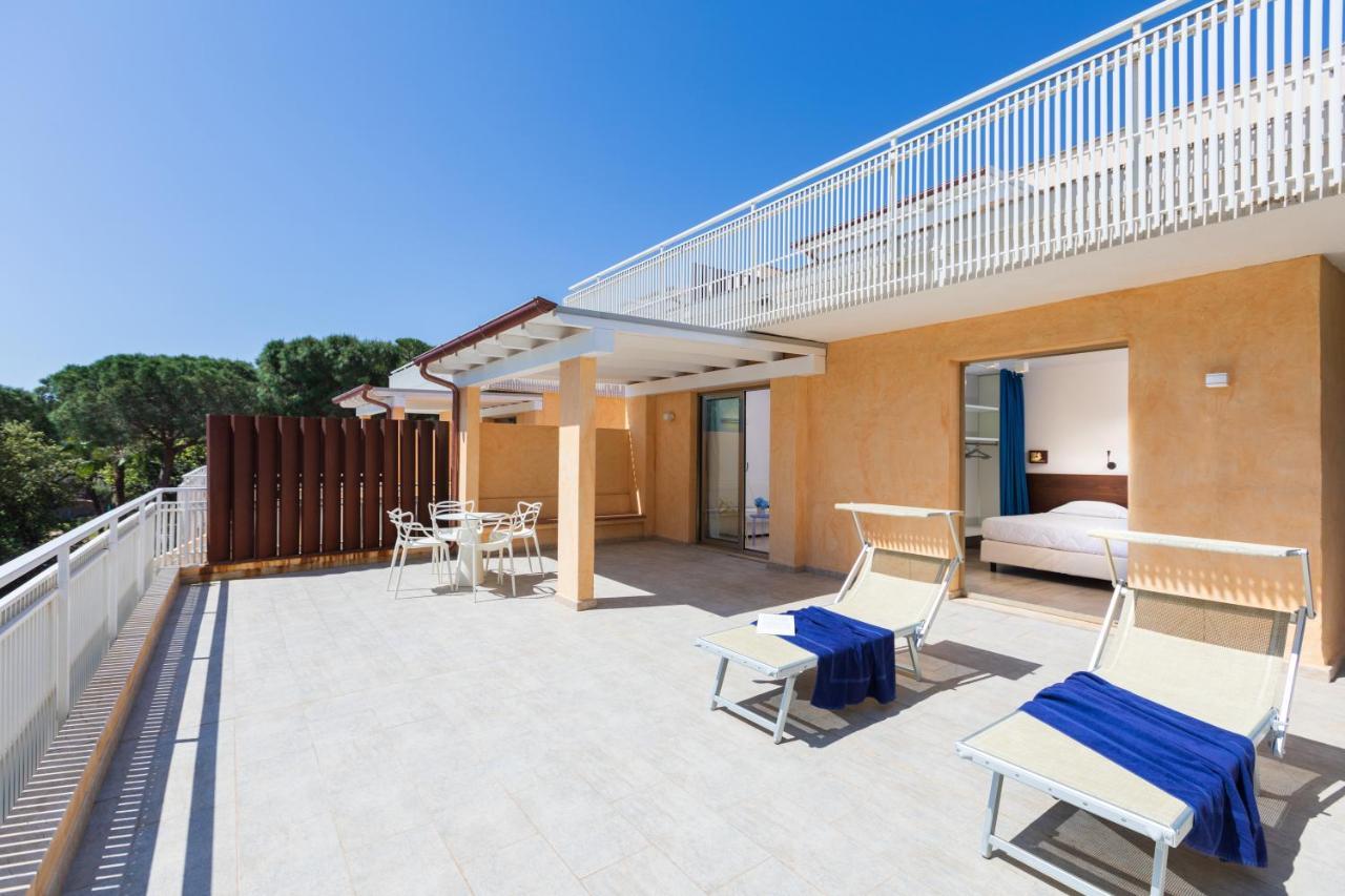 Tirreno Resort Cala Liberotto Exterior foto